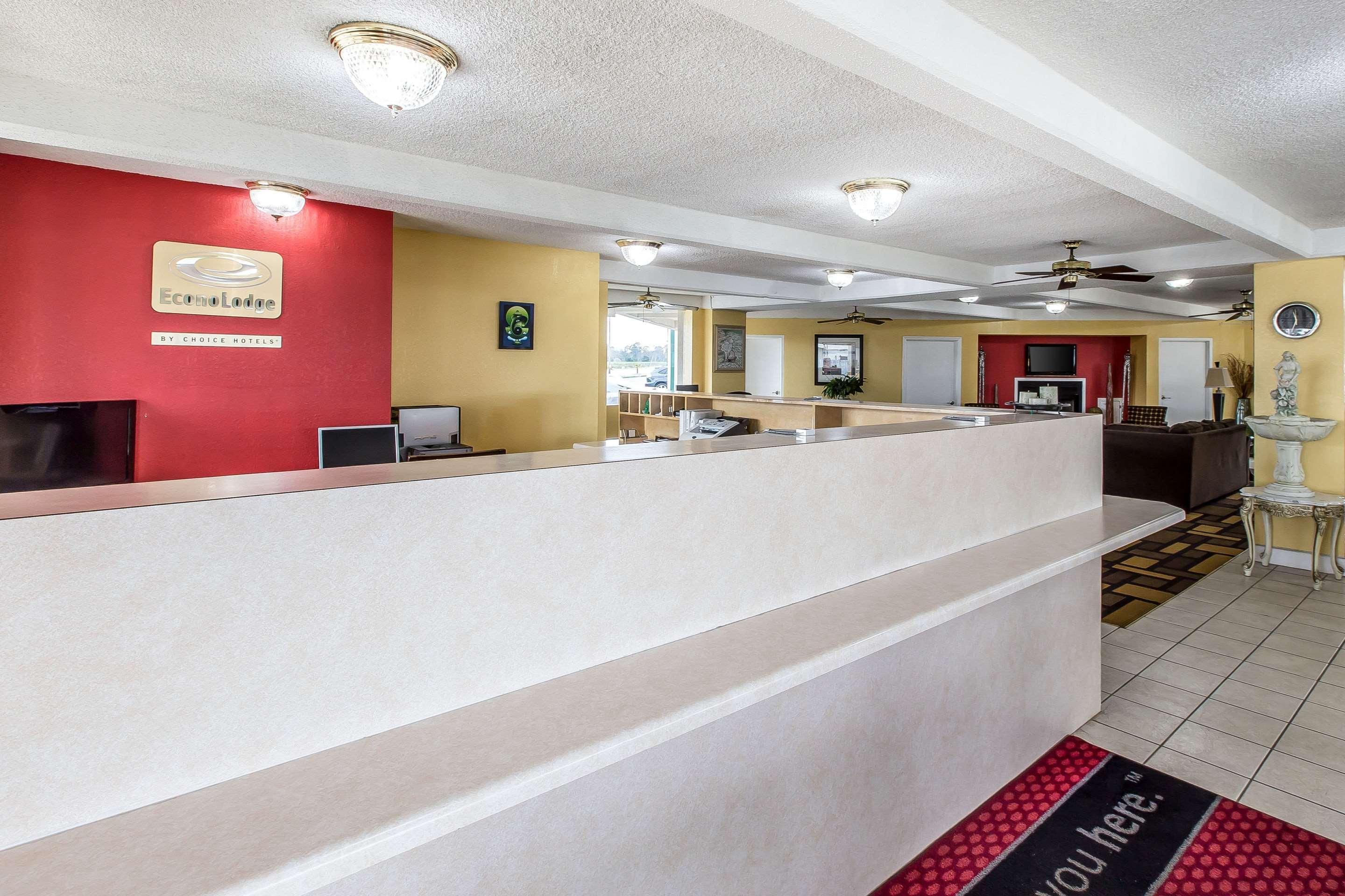 Econo Lodge Byron Buitenkant foto